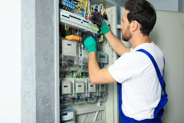 Best Local Electrician Companies  in Shelton, NE